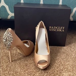 Badgley Mischka pearl pink bling heels